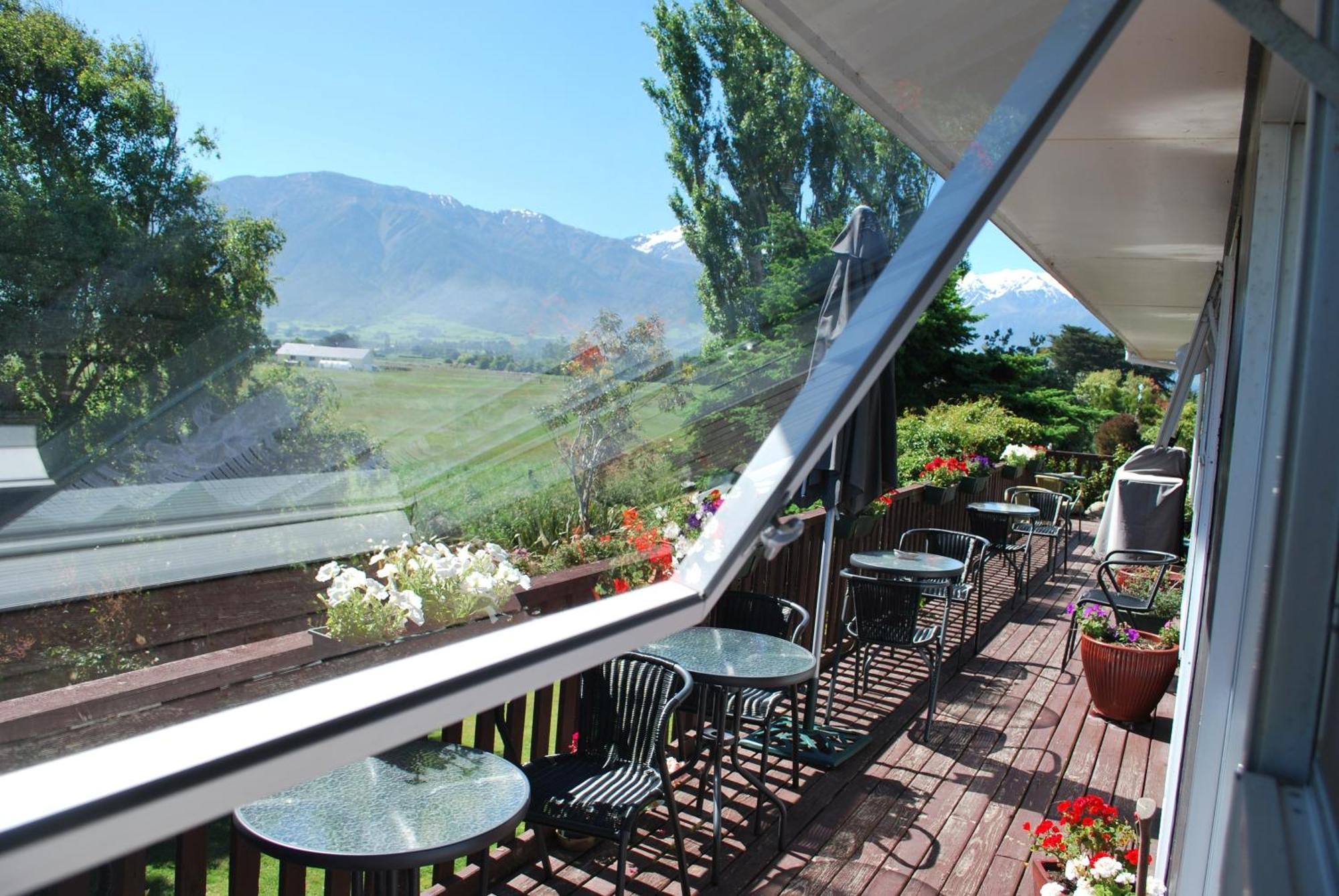 Brook House B&B & Cottages Kaikoura Exterior photo